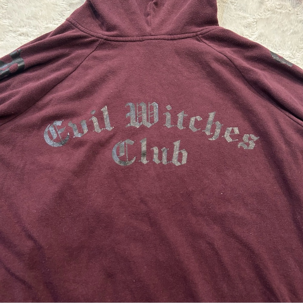Disney Villains - Evil Witches Club Maroon Zip Up Hoodie (Wear/Flaws) - Size 3